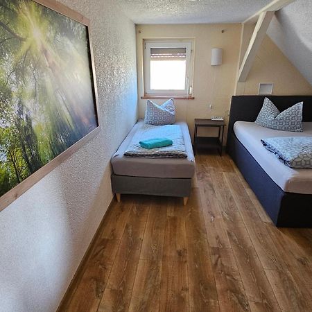 Haesselhof - 80Qm Ferienwohnung Im Zentrum Von バート・リーベンヴェルダ エクステリア 写真
