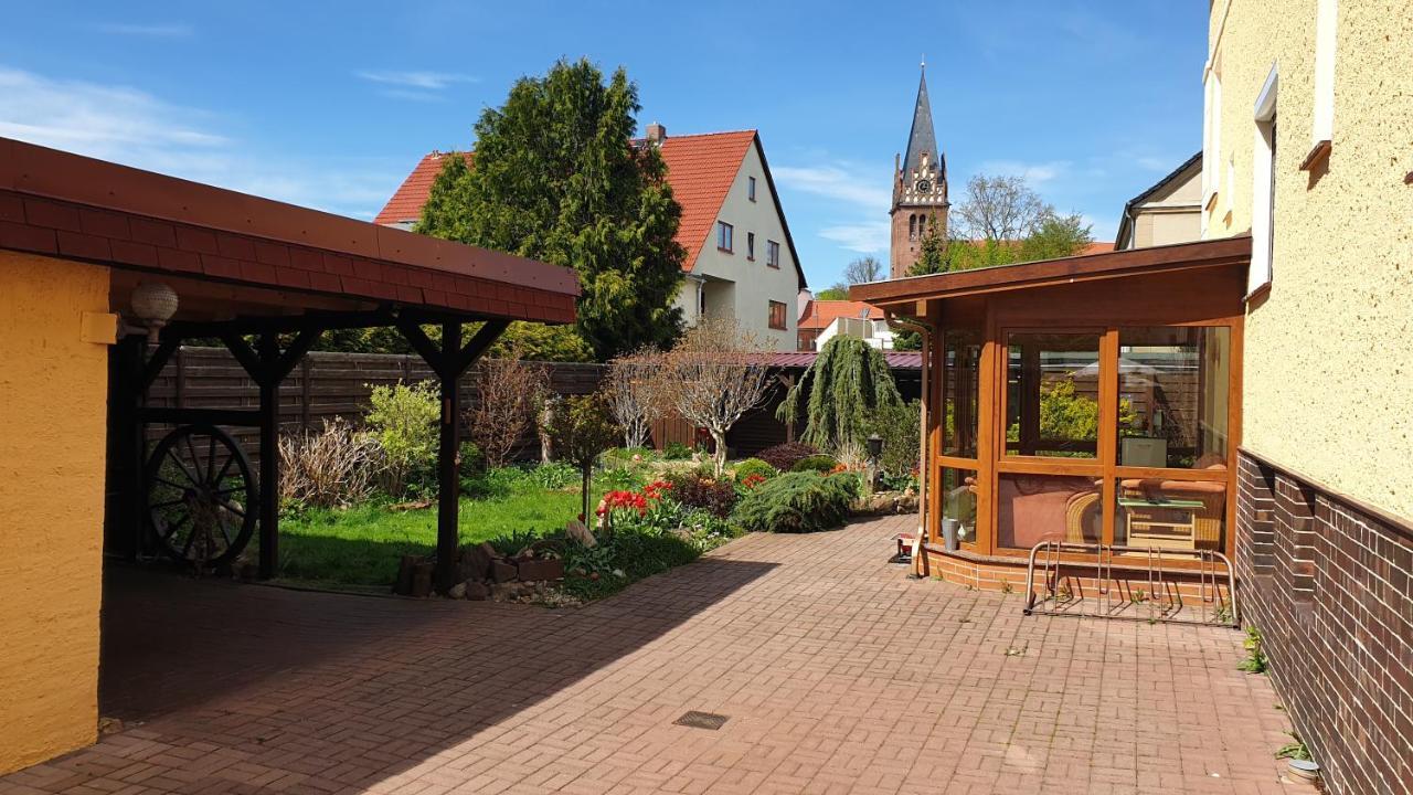 Haesselhof - 80Qm Ferienwohnung Im Zentrum Von バート・リーベンヴェルダ エクステリア 写真